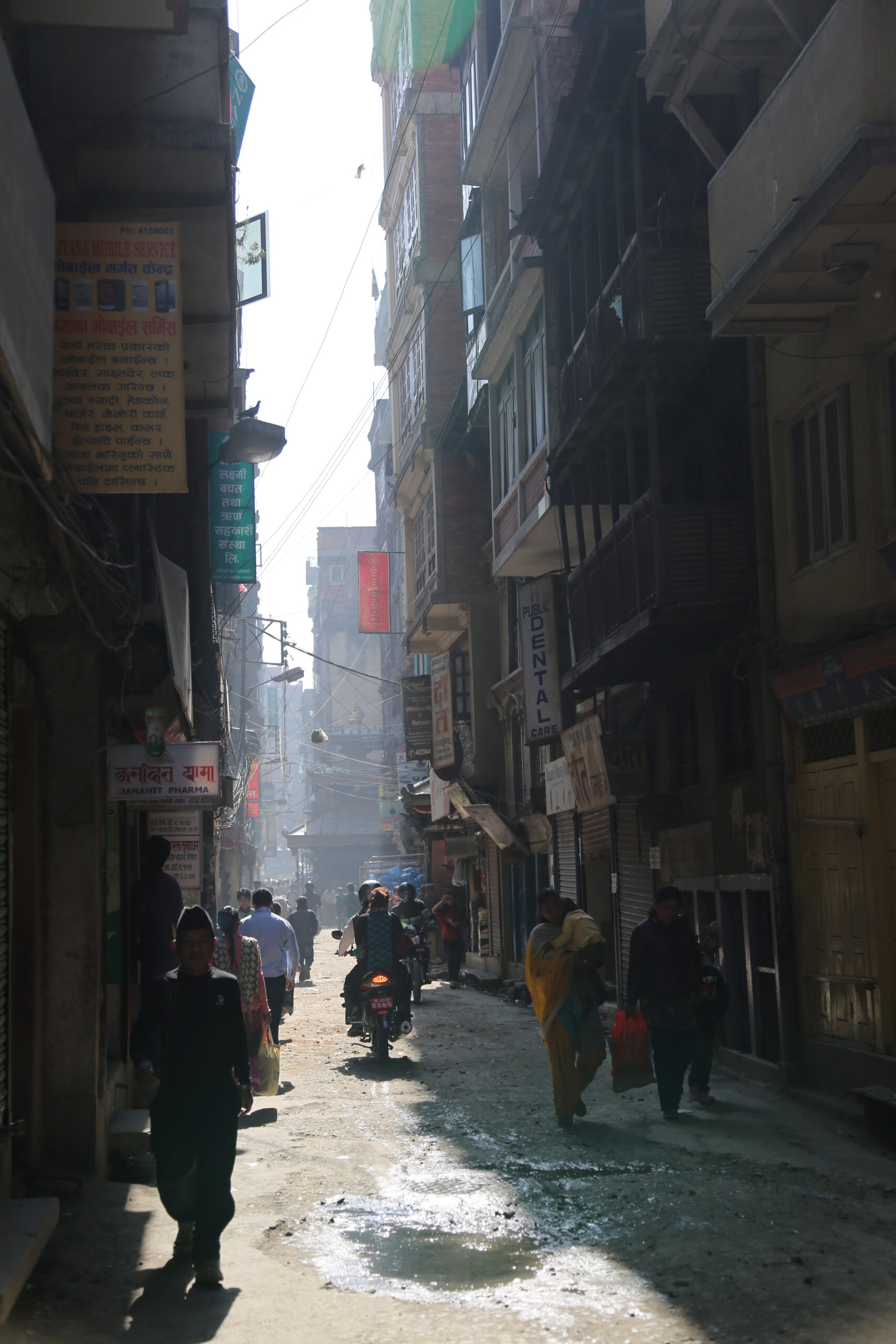 nepal-02249-130404-kathmandu